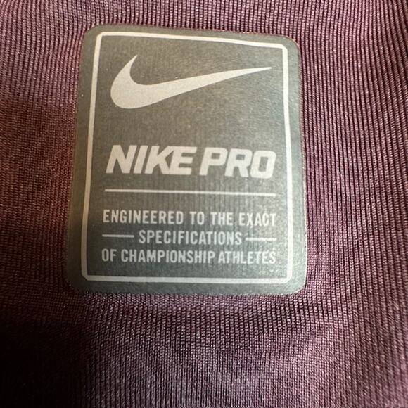 Nike Pro Womens Dri-Fit Maroon Compression Top Sz Large - Picture 7 of 10